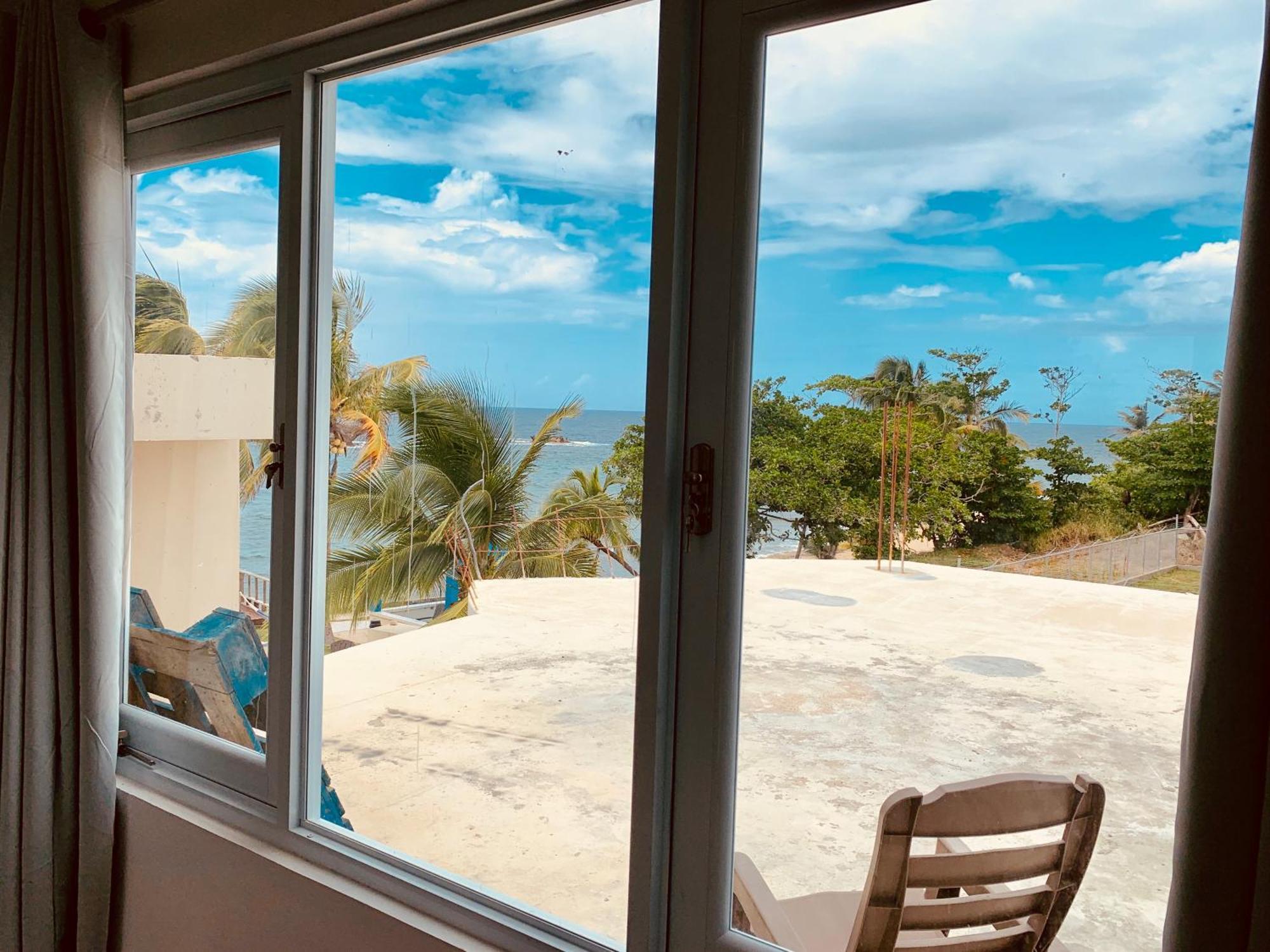Ventana Al Atlantico At Arecibo 681 Ocean Drive Apartment Islote Ruang foto