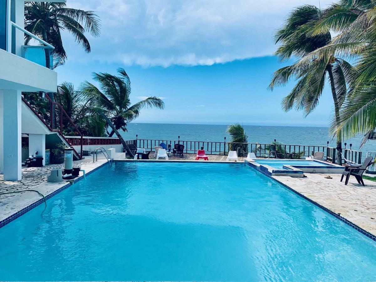 Ventana Al Atlantico At Arecibo 681 Ocean Drive Apartment Islote Bagian luar foto